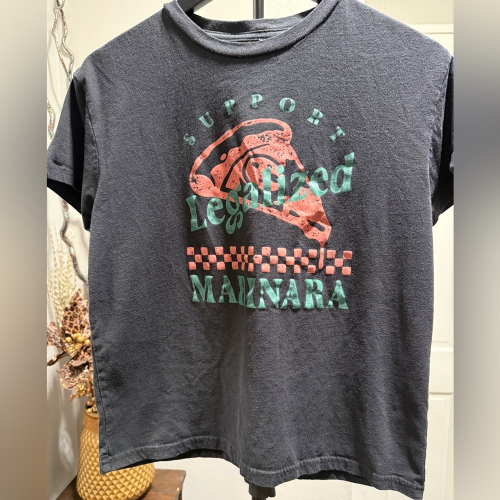 Humorous “Support Legalized Marinara” Graphic Tee - Picture 2 of 3